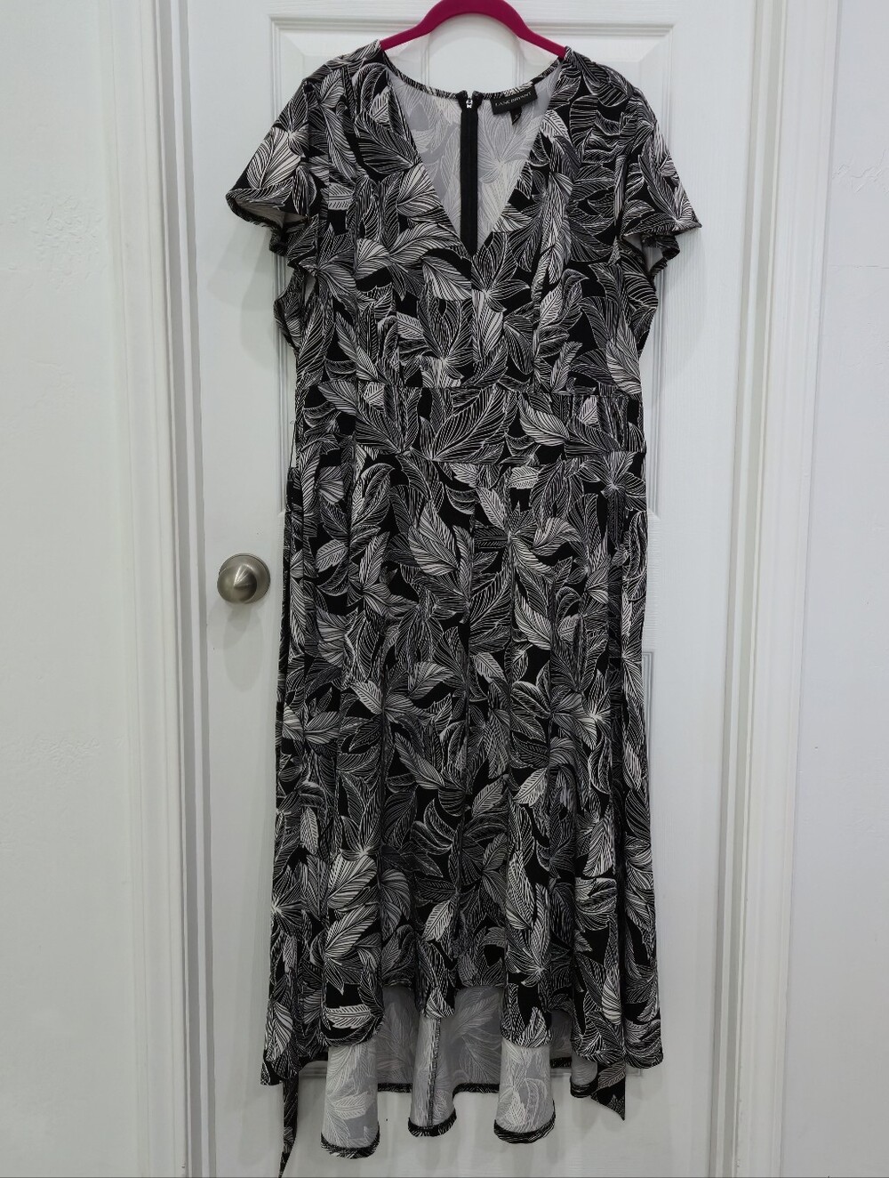 Lane Bryant Fit & Flare Midi Dress Black White Leaf Print Short Sleeve Size 20